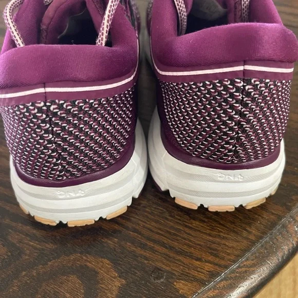 BROOKS Revel Women’s Running Shoe 10.5 - Picture 4 of 5